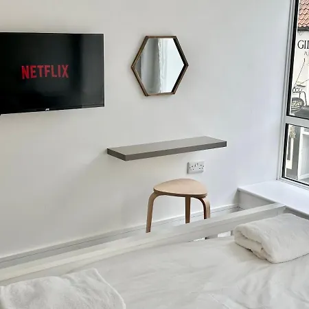 Fountains Court Apartment