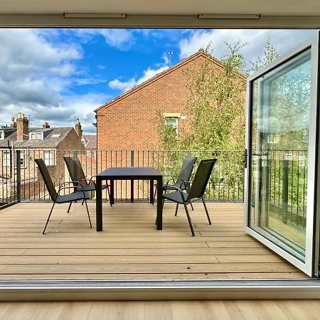 Fountains Court * York